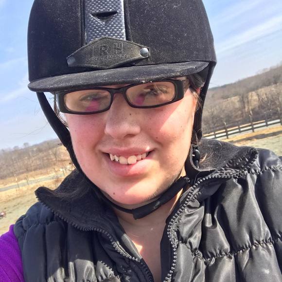 Meet your Posher, Ami - Picture 1 of 1